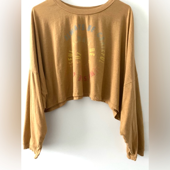 American Eagle Outfitters Tops - AMERICAN EAGLE OUTFITTERS Oversized Cropped Top